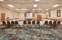 Holiday Inn Express & Suites Beatrice