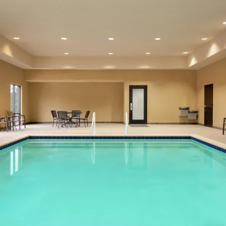 Hampton Inn & Suites Pine Bluff