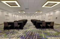 DoubleTree by Hilton Palmdale - 4-Star