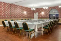 The Wisconsin Hotels & Conference Center Hotels in Baraboo