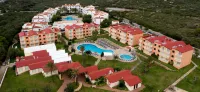 Pierre & Vacances Menorca Cala Blanes Các khách sạn gần Cala Macarelleta