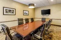 Comfort Inn & Suites Christiansburg I-81 Hotels in Radford