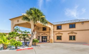 Econo Lodge Inn & Suites Corpus Christi