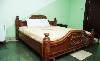 Abanet Hotel & Suites