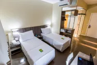 Slim Cuiabá Aeroporto Hotels in Varzea Grande