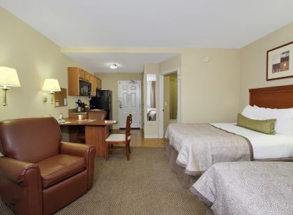 Candlewood Suites Norfolk Airport