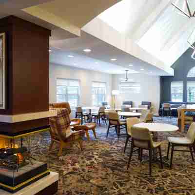 Residence Inn Columbia Dining/Meeting Rooms