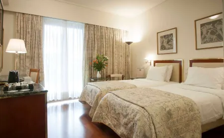 Ilisia Hotel Athens Отели рядом с достопримечательностью «Исторический Музей Афинского Университета»