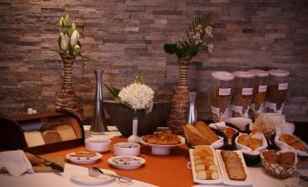 The Eclipse Boutique Suites - Housity