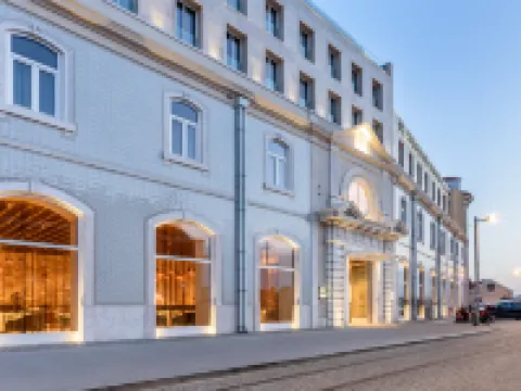 Áurea Museum by Eurostars Hotel Company Hotels near Santa Apolonia Train Station