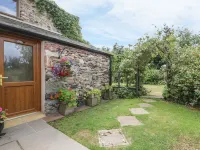 Poppy Cottage Hotels in Greystoke