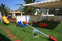 Alexaria Holidays Apartments Hotels in Frini