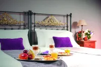 Solar de La Plaza Hotels in 