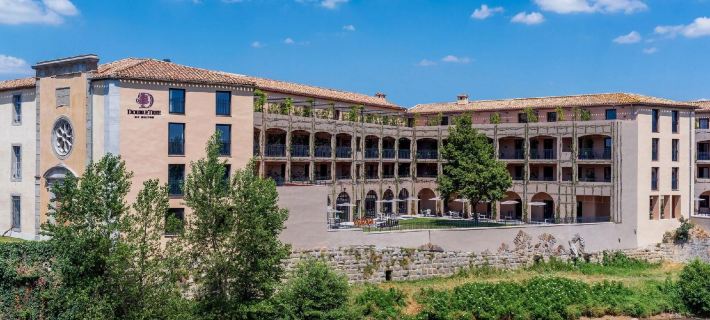 Hotel du Roi & Spa by Sowell Collection Hotels in Aude