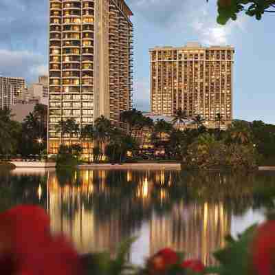 Hilton Grand Vacations Club at Hilton Hawaiian Village - Lgn Tower Hotel Exterior