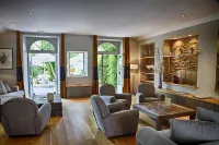 Hôtel le d'Avaugour Hotels in Taden
