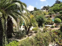 Royal Cottage Hotels near Casino Barrière de Cassis