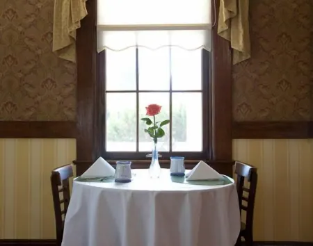 Spring Lake Inn Отели рядом с достопримечательностью «Парк Дивайн»