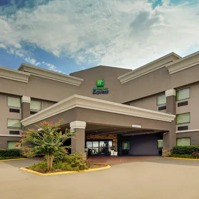 Holiday Inn Express NASHVILLE W I40/WHITEBRIDGE RD by IHG Hotels near Tennessee State University