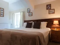 Boot & Shoe Inn Hotels in Dacre