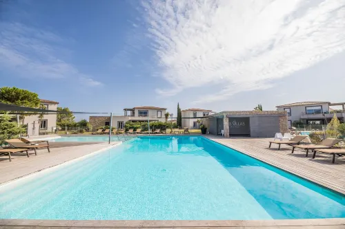 Résidence Pierre & Vacances Premium les Villas de Porto-Vecchio Hotels in Lecci