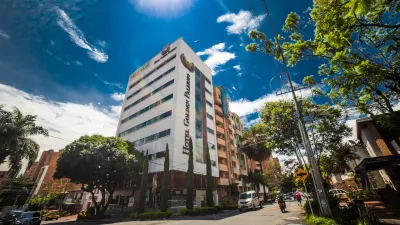 Hotel Golden Palermo Hotels near AKT SANCRISTOBAL
