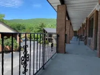 West Point Motel - 2-Star