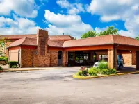 Suburban Studios Kansas City Airport North Hotels in Platte County