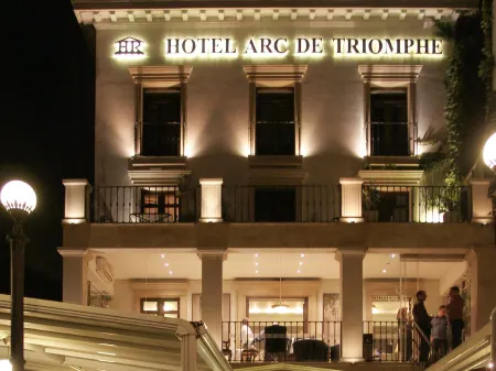 Arc de Triomphe by Residence Hotels