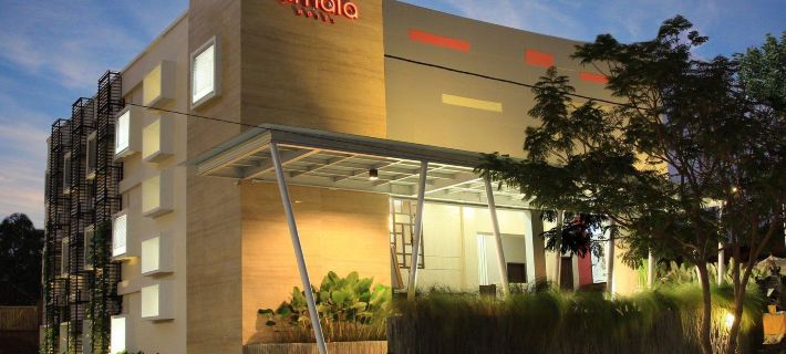 Amaia Hotel Hotele w: Mataram