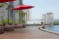 Hotel GranDhika Pemuda Semarang - Pools