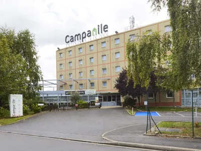 Hôtel Campanile Argenteuil Hôtels à proximité de : Parc des Champioux