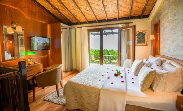 เบลลาไพศ์การ์เดนส์ โรงแรมใน