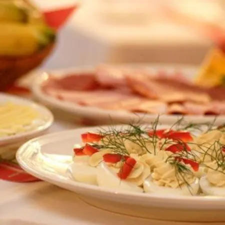 Akzent Hotel Residence Bautzen Отели рядом с достопримечательностью «Собор Святого Петра»