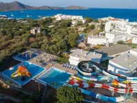 Elounda Breeze Resort - Parking