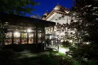 La Boheme Hotels in Sector 4