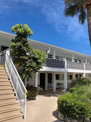 Holiday Isles Resort Hotels in North Redington Beach