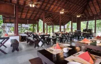 Abad Turtle Beach Hotels in Mararikulam