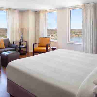 Augusta Marriott at the Convention Center Rooms