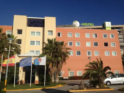 B&B HOTEL Alicante فنادق في Torrellano