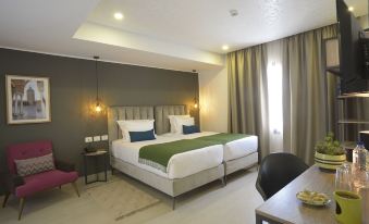 Maia Hotel Suites