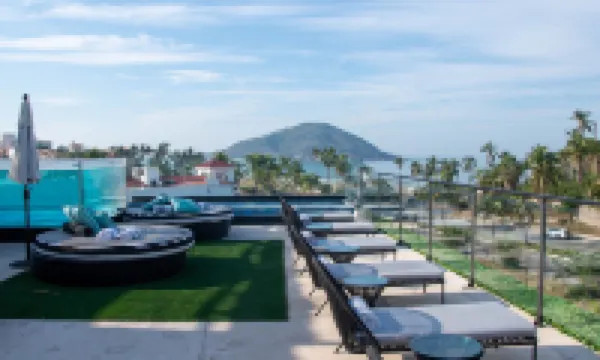 The Xperience by g - Adults Only