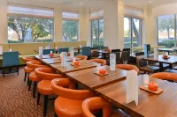 هيلتون جاردن إن دالاس/أديسون