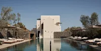 Istoria Hotel - Strand