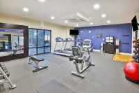 Hampton Inn & Suites Alliance