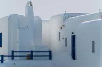 Poseidon Hotel Suites