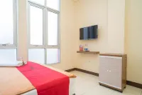 RedDoorz Near Stasiun Tangerang Hôtels à : Karawaci