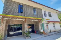 NATURAL HOTSPRING HOMESTAY Hotel dekat Danau Gunung Tujuh