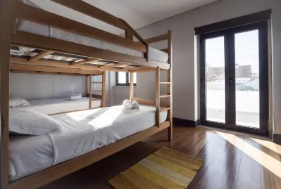 Villa Caparica Hostel Các khách sạn ở 