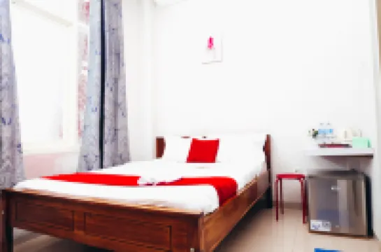 K1 Upn Rungkut Madya Hotels in Rungkut